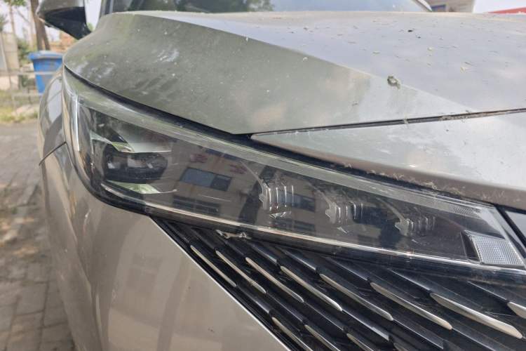 Used Roewe RX5 2023 1.5T Elite Edition Right Front Headlight