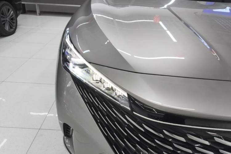 Used Roewe RX5 2023 1.5T Elite Edition Right Front Headlight