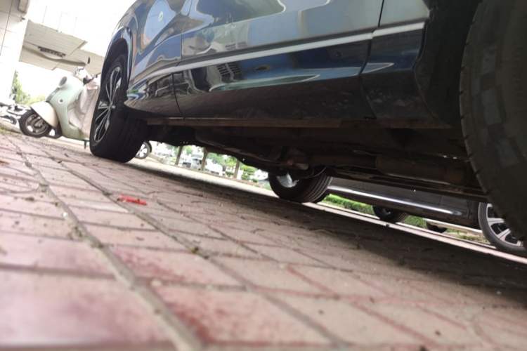 Used Roewe RX5 2023 1.5T Elite Edition Right Side Sill