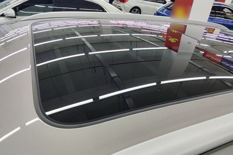 Used Roewe RX5 2023 1.5T Luxury Sliding-Screen Version Roof