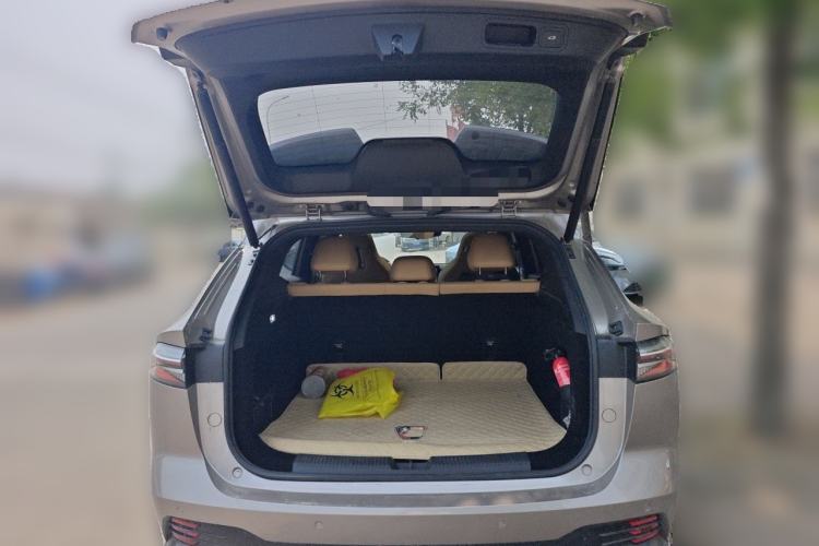 Used Roewe RX5 2023 1.5T Elite Edition Trunk