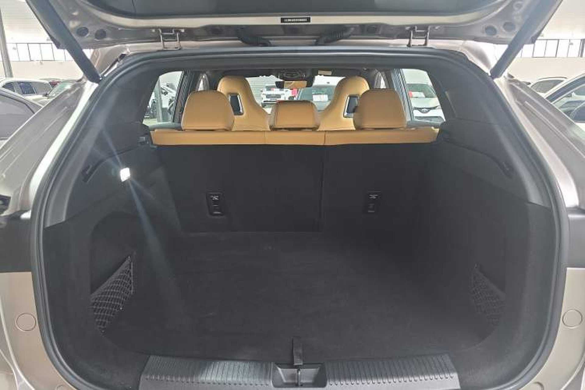 Used Roewe RX5 2023 1.5T Elite Edition Trunk