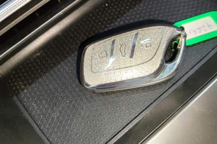 Used Roewe RX5 2023 1.5T Elite Edition Vehicle Key