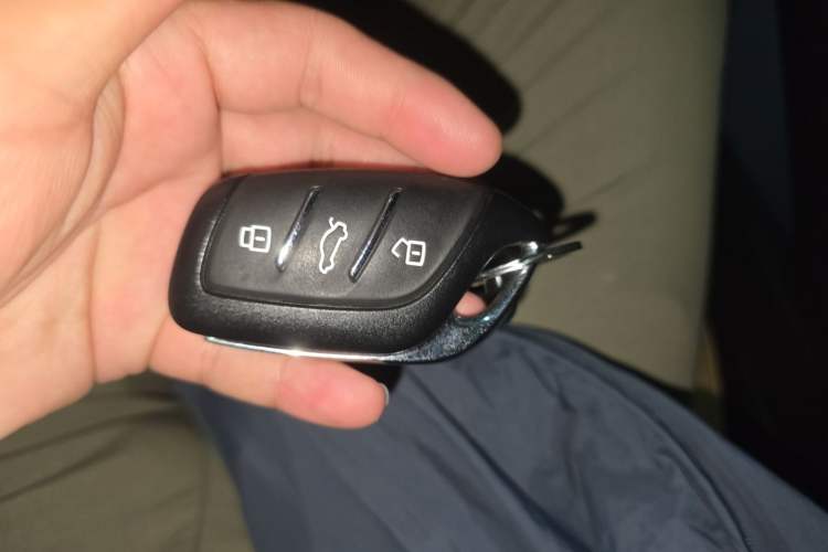 Used Roewe RX5 2023 1.5T Elite Edition Vehicle Key