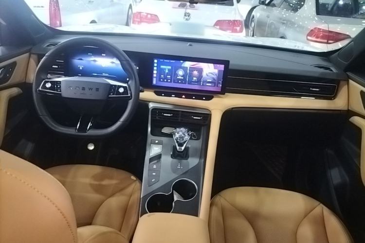 Used Roewe RX5 2023 1.5T Elite Edition Center Console