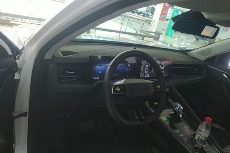 Used Roewe RX5 2023 1.5T Elite Edition Center Console