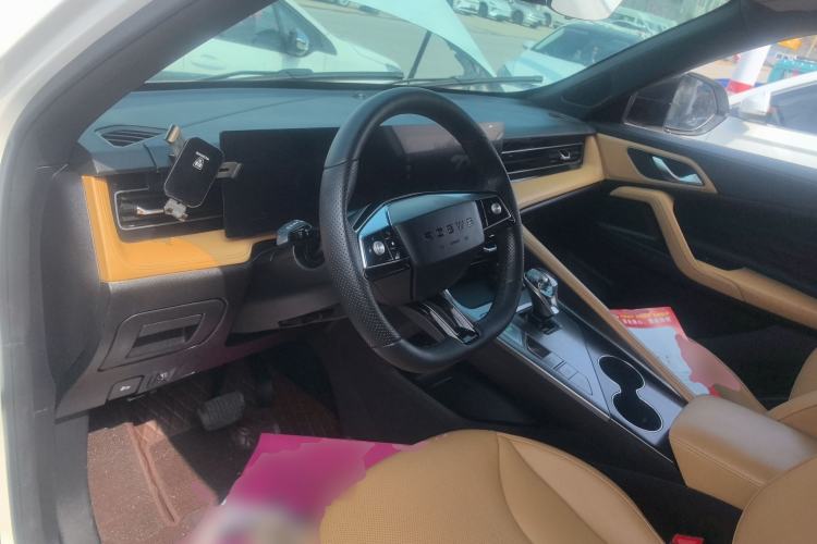 Used Roewe RX5 2023 1.5T Elite Edition Center Console