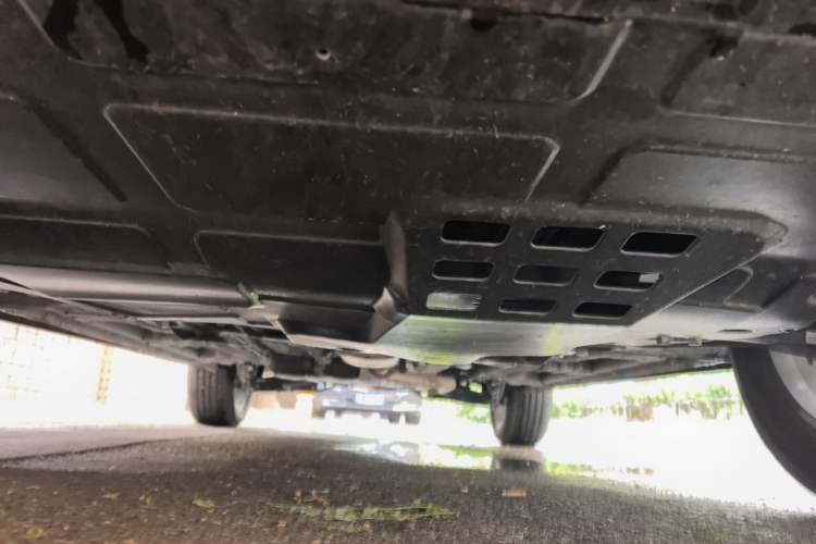 Used Roewe RX5 2023 1.5T Luxury Sliding-Screen Version Chassis Front