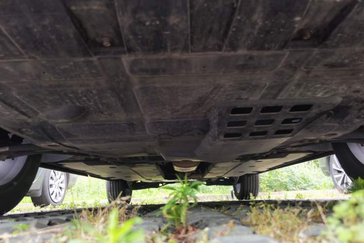 Used Roewe RX5 2023 1.5T Prestige Sliding-Screen Version Chassis Front