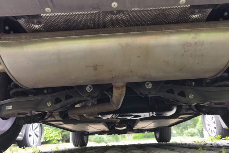 Used Roewe RX5 2023 1.5T Prestige Sliding-Screen Version Chassis Rear