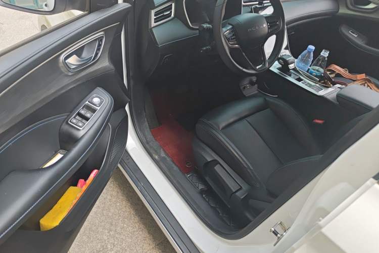 Used Roewe RX5 2023 PLUS 330TGI Automatic Trendsetting Smart Edition Driver Seat