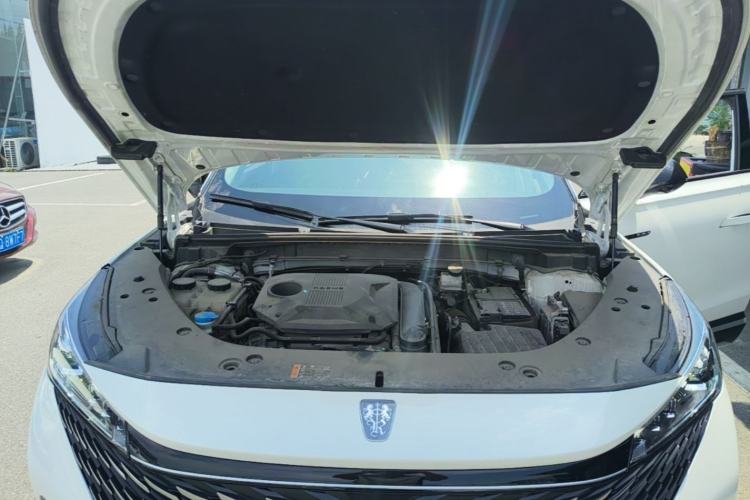 Used Roewe RX5 2023 1.5T Luxury Sliding-Screen Version Engine Bay