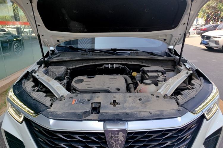 Used Roewe RX5 2023 PLUS 330TGI Automatic Trendsetting Smart Edition Engine Bay