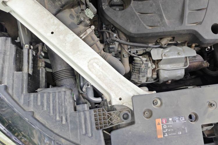 Used Roewe RX5 2023 PLUS 330TGI Automatic Trendsetting Smart Edition Engine Bay Right