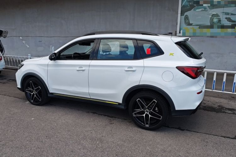 Used Roewe RX5 2023 PLUS 330TGI Automatic Trendsetting Smart Edition Exterior 2