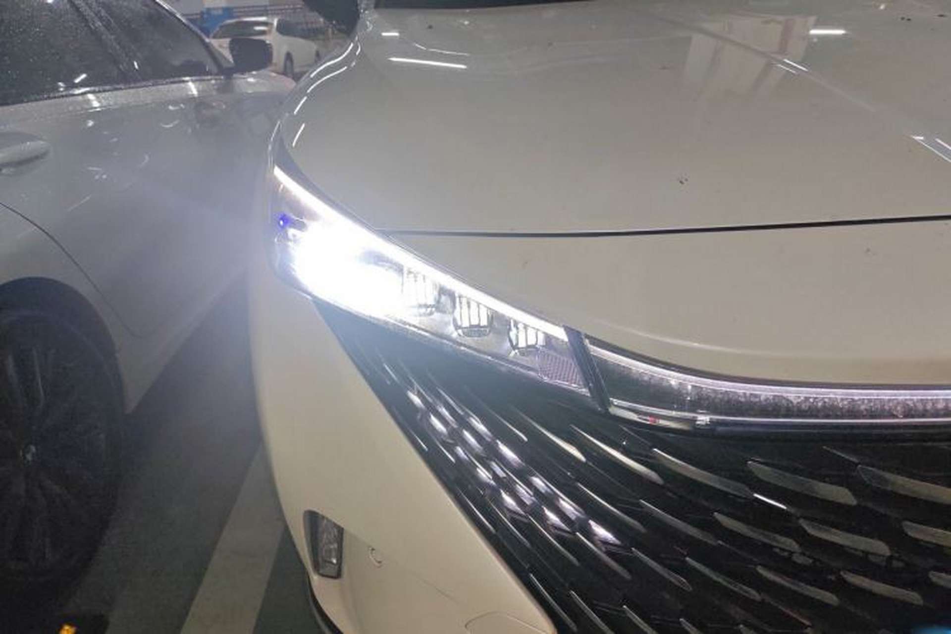 Used Roewe RX5 2023 1.5T Flagship Intelligent Driving Edition Exterior 3