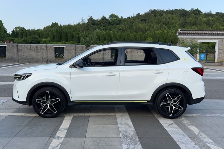 Used Roewe RX5 2023 PLUS 330TGI Automatic Trendsetting Smart Edition Exterior 7