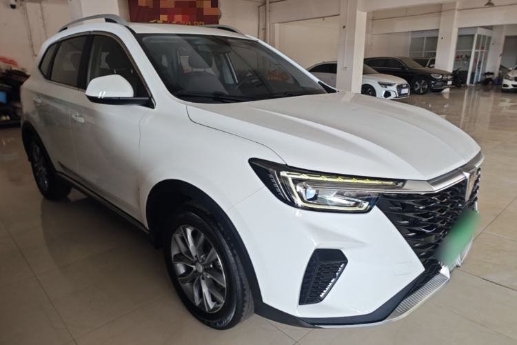Used Roewe RX5 2023 PLUS 330TGI Automatic Trendsetting Smart Edition Front Right 45 Deg