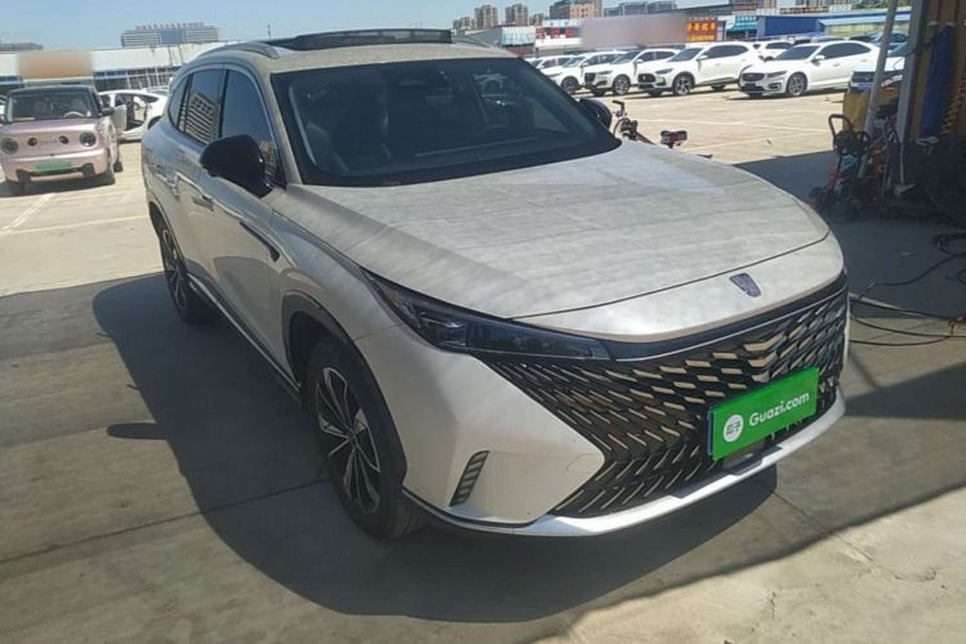 Used Roewe RX5 2023 1.5T Elite Edition Front Right 45 Deg