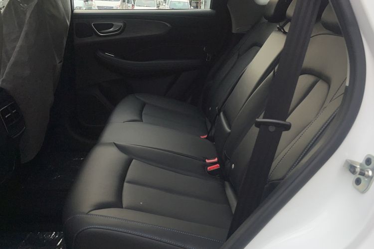 Used Roewe RX5 2023 PLUS 330TGI Automatic Trendsetting Smart Edition Interior 1