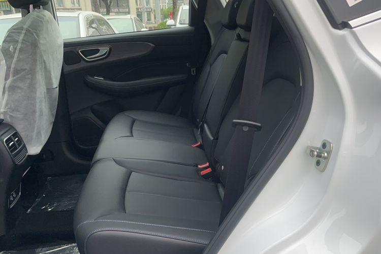 Used Roewe RX5 2023 PLUS 330TGI Automatic Trendsetting Smart Edition Interior 2