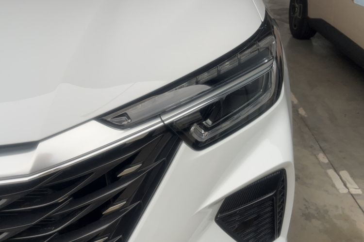 Used Roewe RX5 2023 PLUS 330TGI Automatic Trendsetting Smart Edition Left Front Headlight