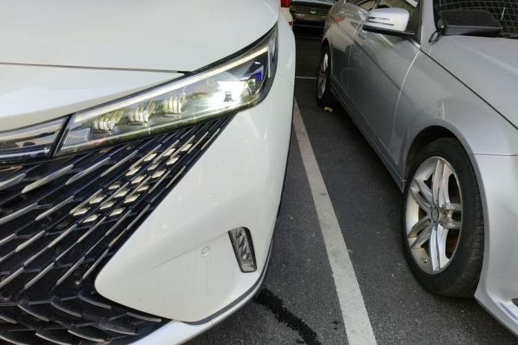 Used Roewe RX5 2023 1.5T Flagship Intelligent Driving Edition Left Front Headlight