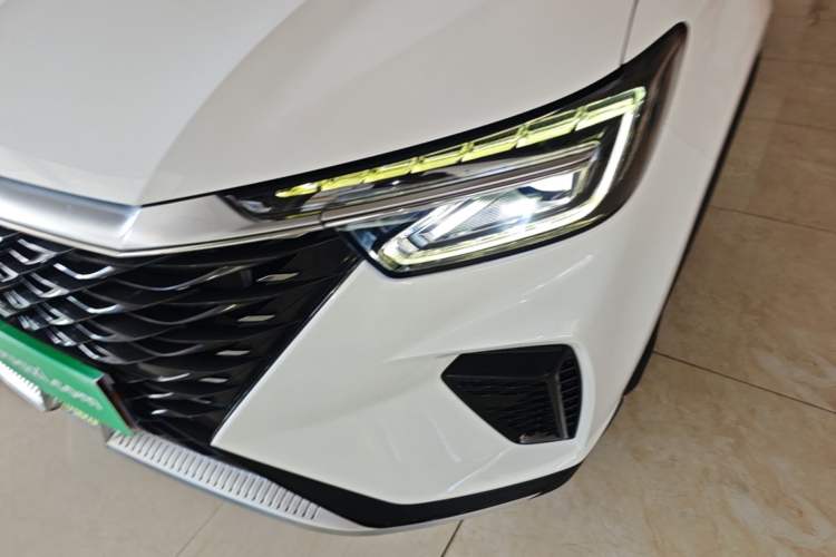 Used Roewe RX5 2023 PLUS 330TGI Automatic Trendsetting Smart Edition Left Front Headlight