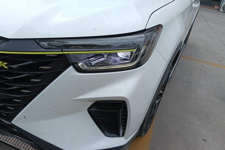 Used Roewe RX5 2023 PLUS 330TGI Automatic Trendsetting Smart Edition Left Front Headlight