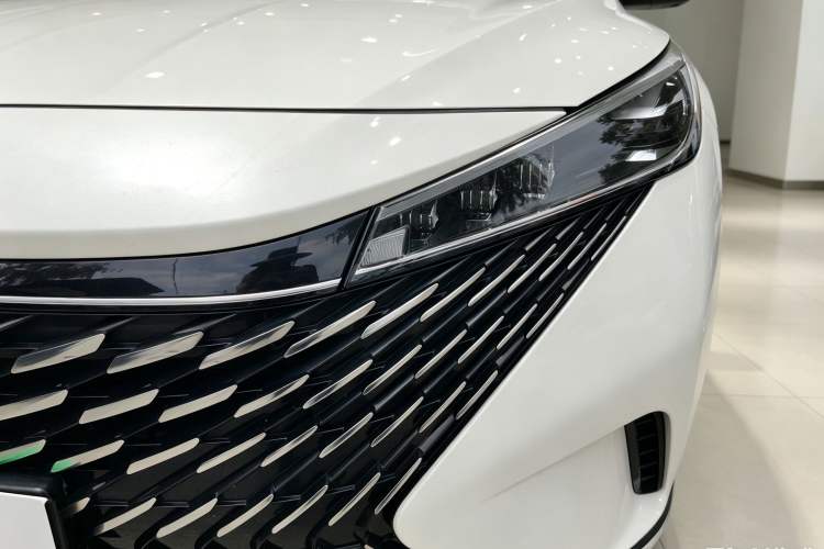 Used Roewe RX5 2023 1.5T Comfort Edition Left Front Headlight