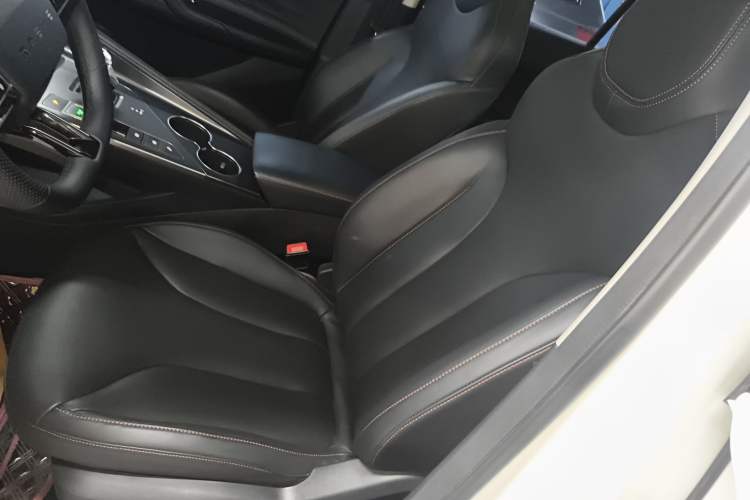 Used Roewe RX5 2023 1.5T Elite Edition Left Front Seat