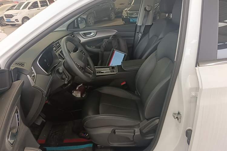 Used Roewe RX5 2023 PLUS 330TGI Automatic Trendsetting Smart Edition Left Front Seat