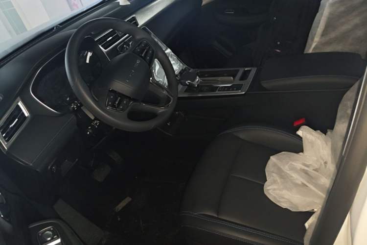 Used Roewe RX5 2023 PLUS 330TGI Automatic Trendsetting Smart Edition Left Front Seat
