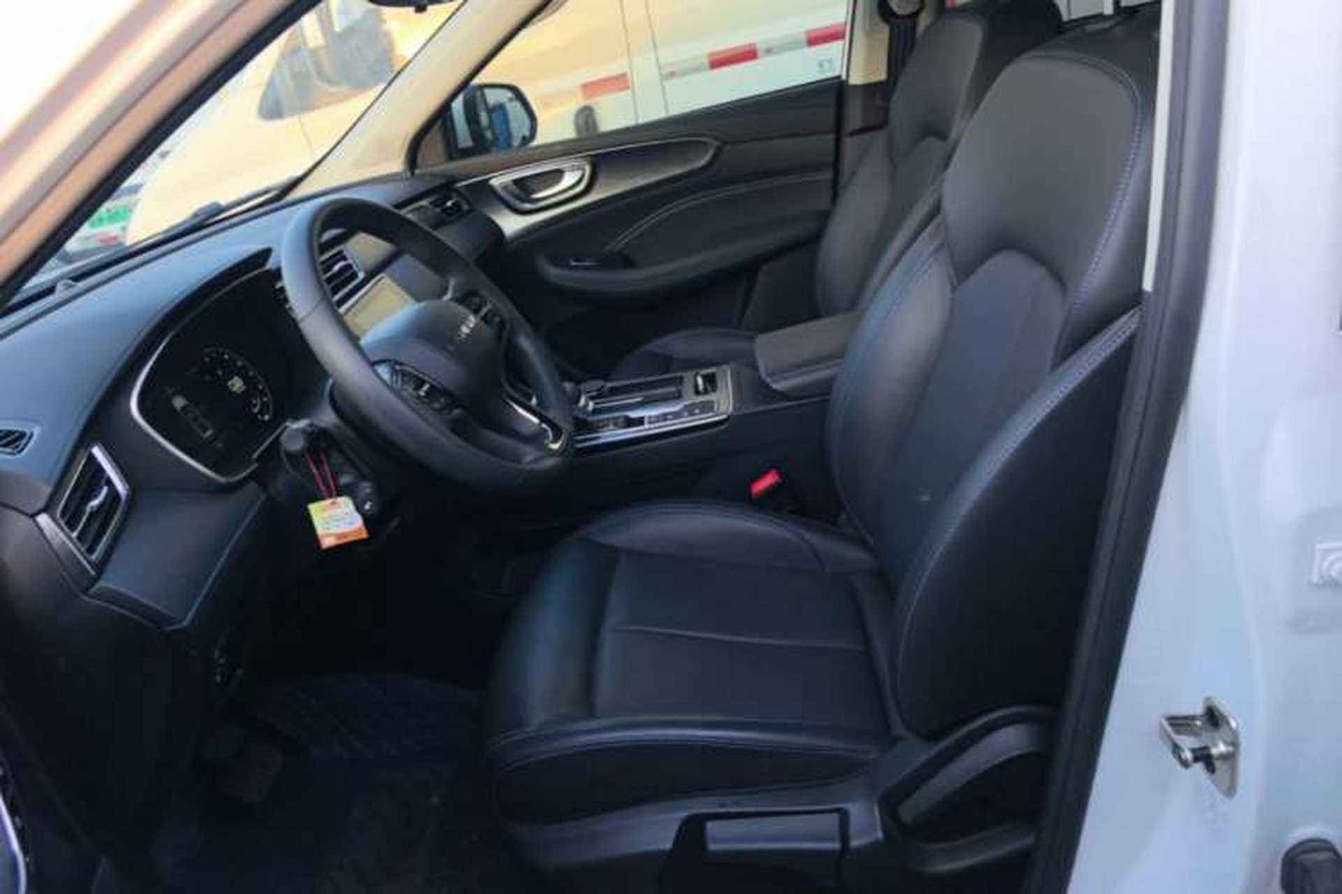 Used Roewe RX5 2023 PLUS 330TGI Automatic Trendsetting Smart Edition Left Front Seat