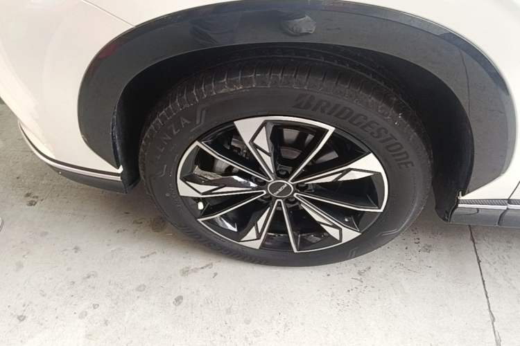 Used Roewe RX5 2023 1.5T Elite Edition Left Front Wheel Hub