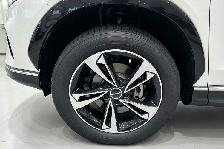 Used Roewe RX5 2023 1.5T Comfort Edition Left Front Wheel Hub
