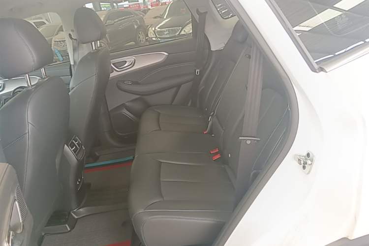 Used Roewe RX5 2023 PLUS 330TGI Automatic Trendsetting Smart Edition Left Rear Seat