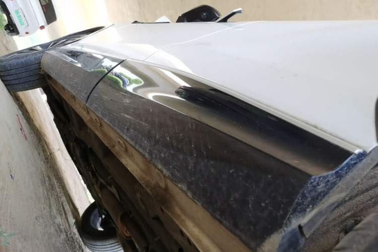 Used Roewe RX5 2023 1.5T Elite Edition Left Side Sill