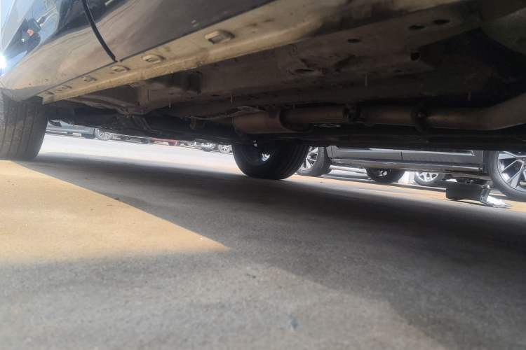 Used Roewe RX5 2023 1.5T Elite Edition Left Side Sill