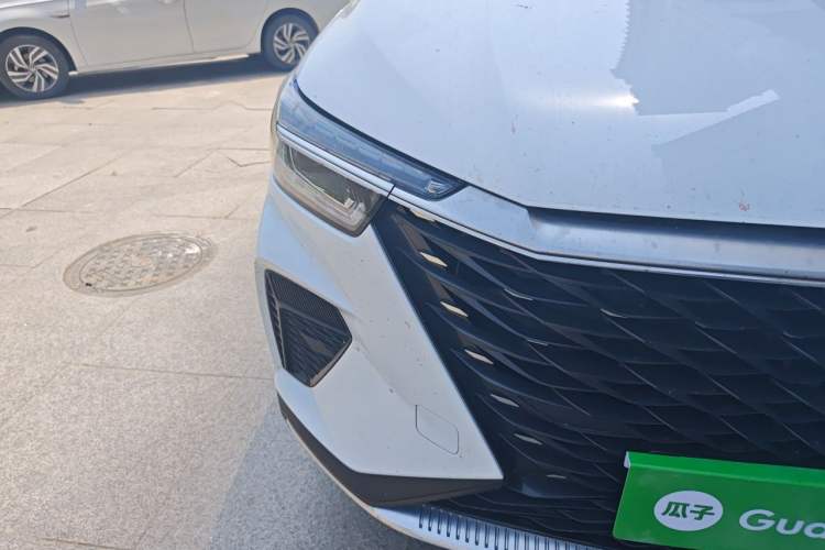 Used Roewe RX5 2023 PLUS 330TGI Automatic Trendsetting Smart Edition Right Front Headlight