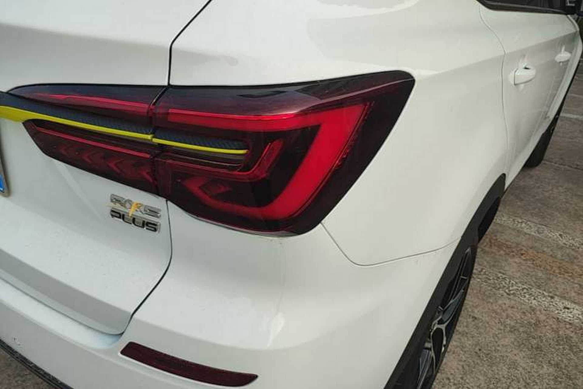 Used Roewe RX5 2023 PLUS 330TGI Automatic Trendsetting Smart Edition Right Rear Taillight