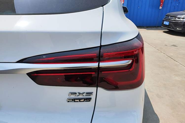 Used Roewe RX5 2023 PLUS 330TGI Automatic Trendsetting Smart Edition Right Rear Taillight