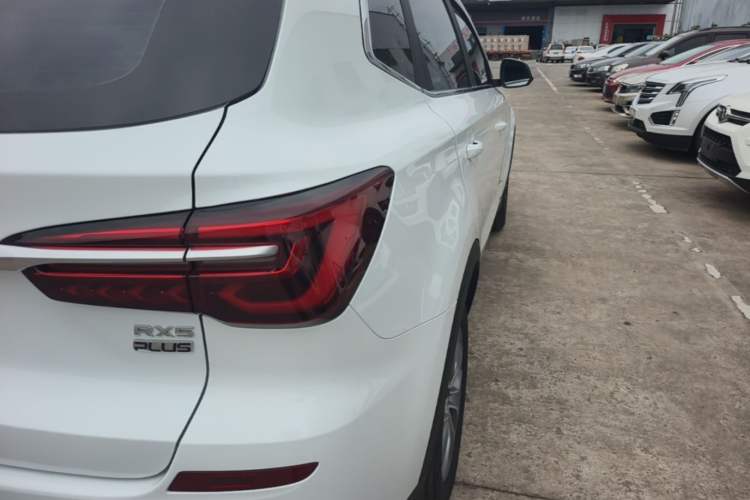 Used Roewe RX5 2023 PLUS 330TGI Automatic Trendsetting Smart Edition Right Rear Taillight