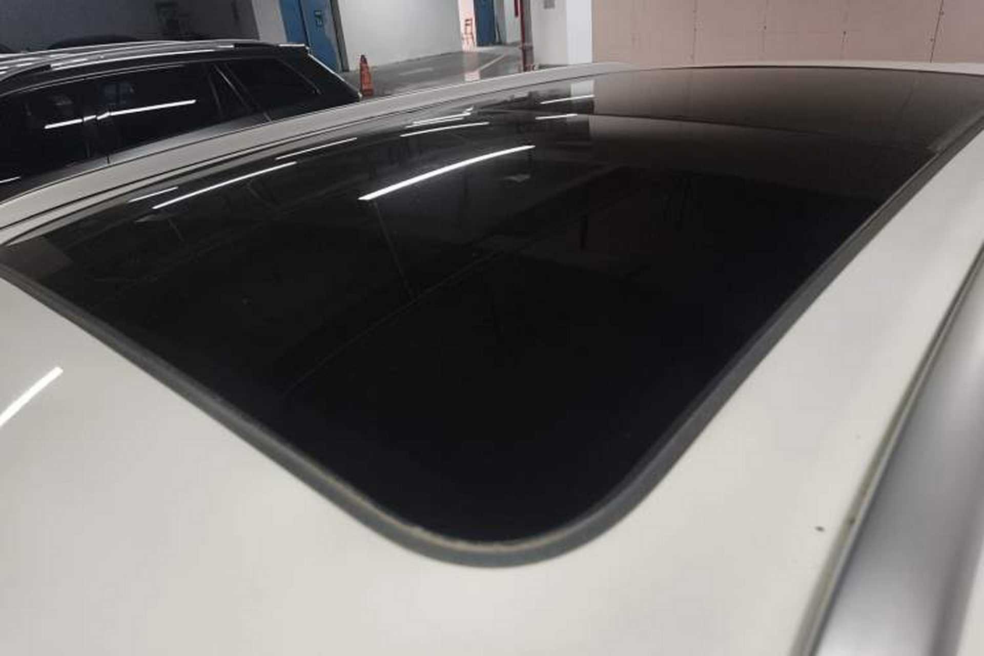 Used Roewe RX5 2023 1.5T Elite Edition Roof