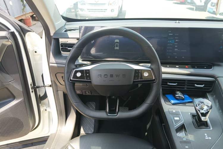 Used Roewe RX5 2023 1.5T Luxury Sliding-Screen Version Steering Wheel
