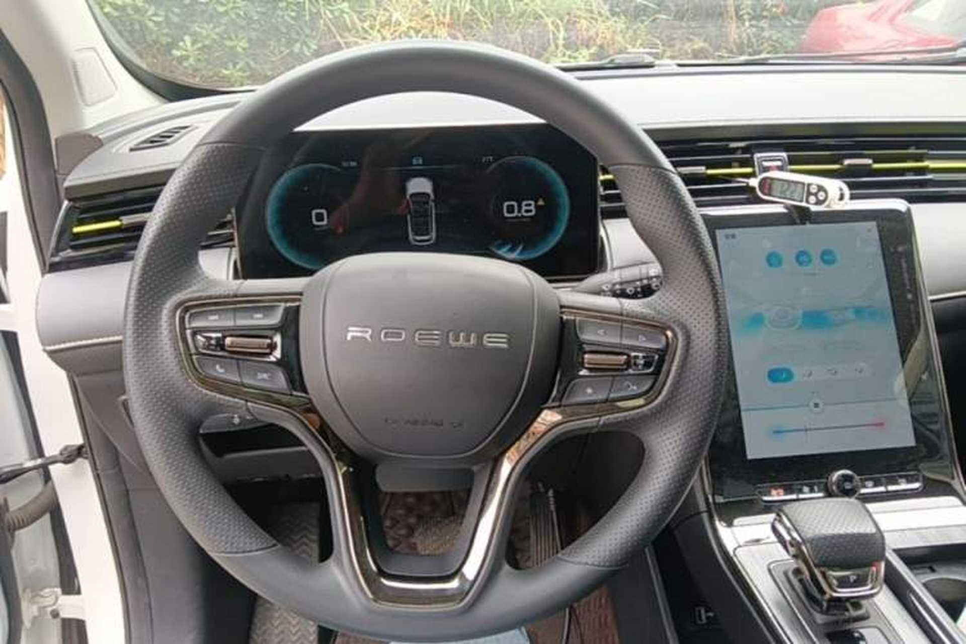 Used Roewe RX5 2023 PLUS 330TGI Automatic Trendsetting Smart Edition Steering Wheel