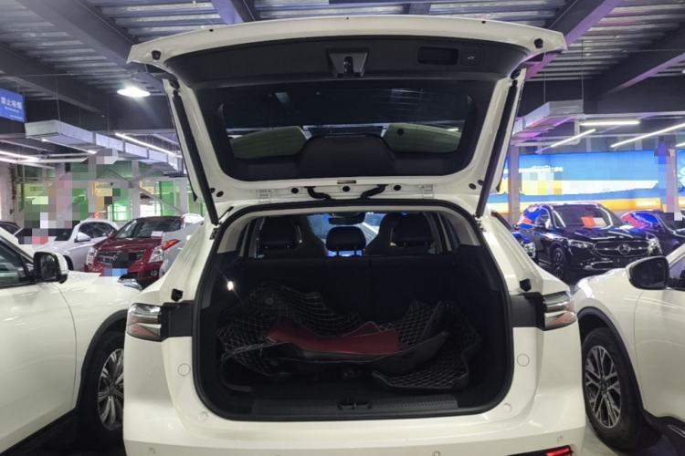 Used Roewe RX5 2023 1.5T Luxury Sliding-Screen Version Trunk
