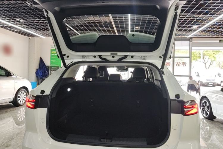 Used Roewe RX5 2023 1.5T Luxury Sliding-Screen Version Trunk