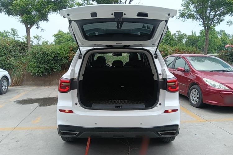 Used Roewe RX5 2023 PLUS 330TGI Automatic Trendsetting Smart Edition Trunk