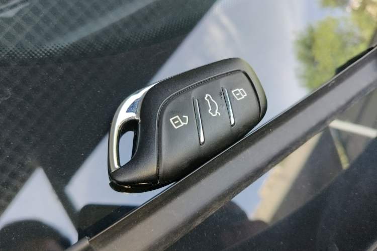 Used Roewe RX5 2023 1.5T Flagship Intelligent Driving Edition Vehicle Key